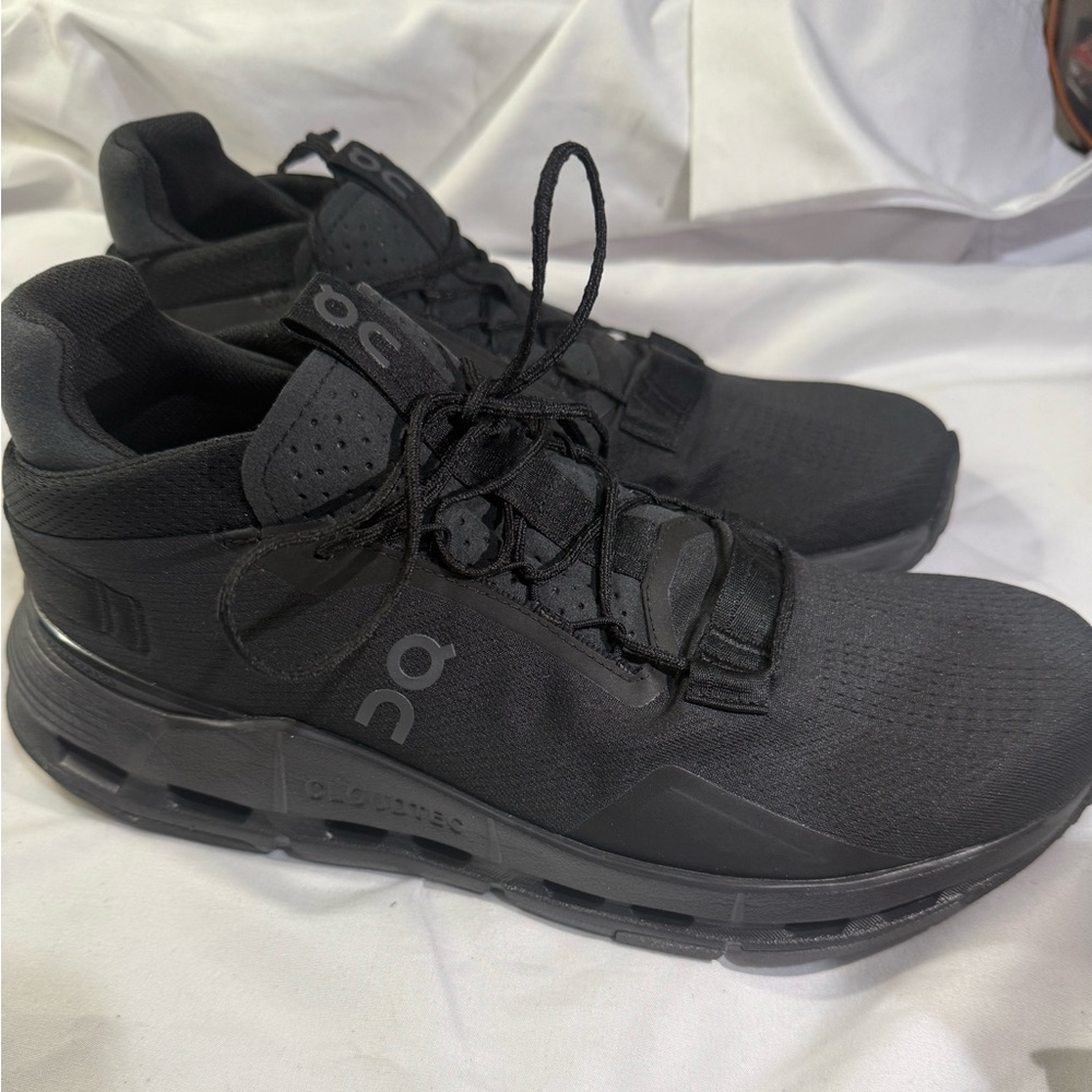 On Cloudnova 2 Sneakers Women’s all Black W/Size 10.5